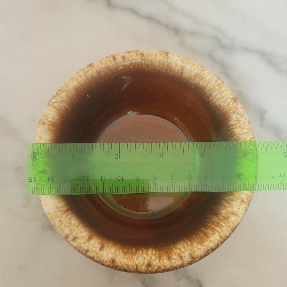 Vintage Hull pottery bowl 5 1/4" inches Used